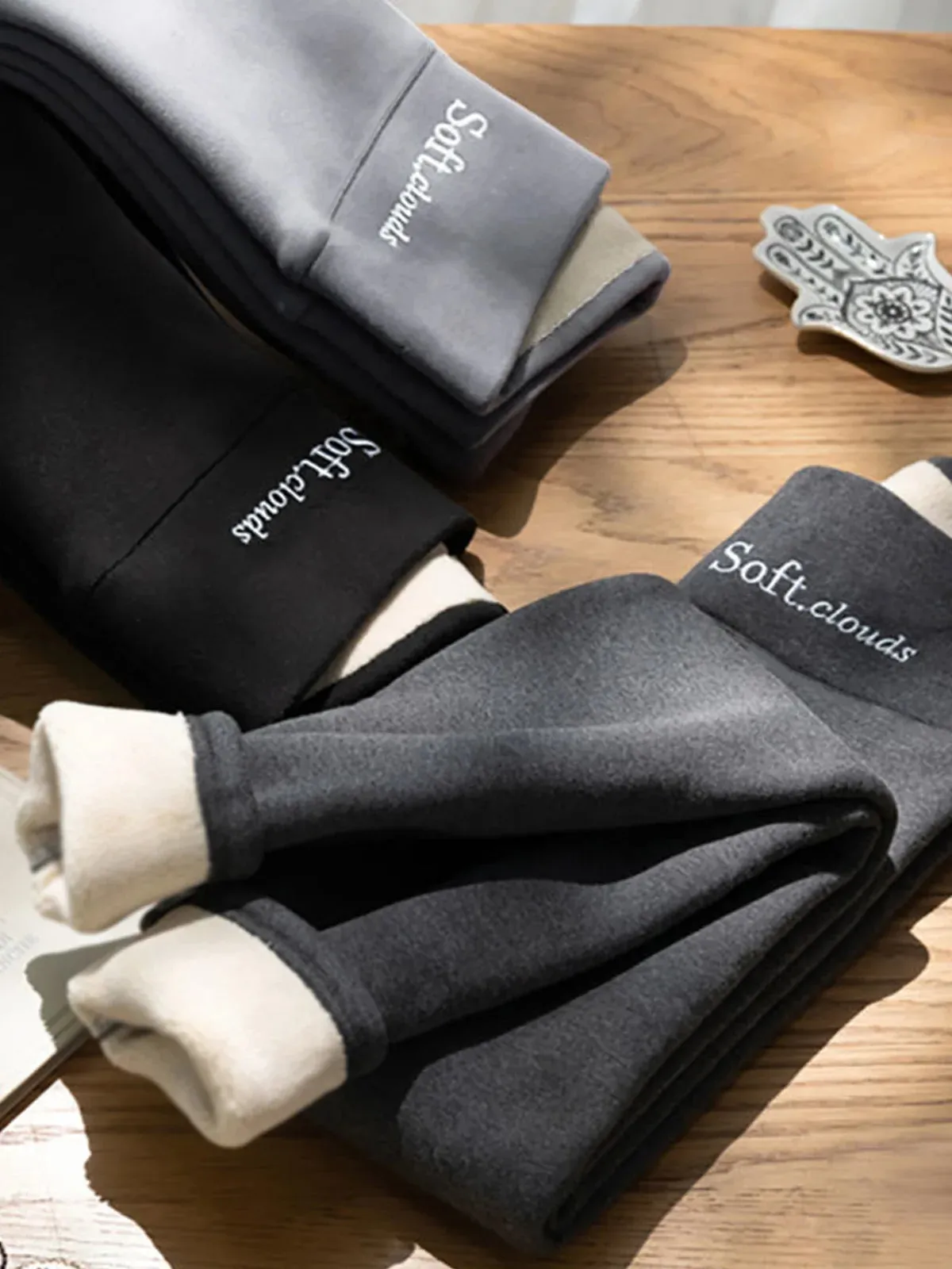 MustPride® Fleece lined women's leggings