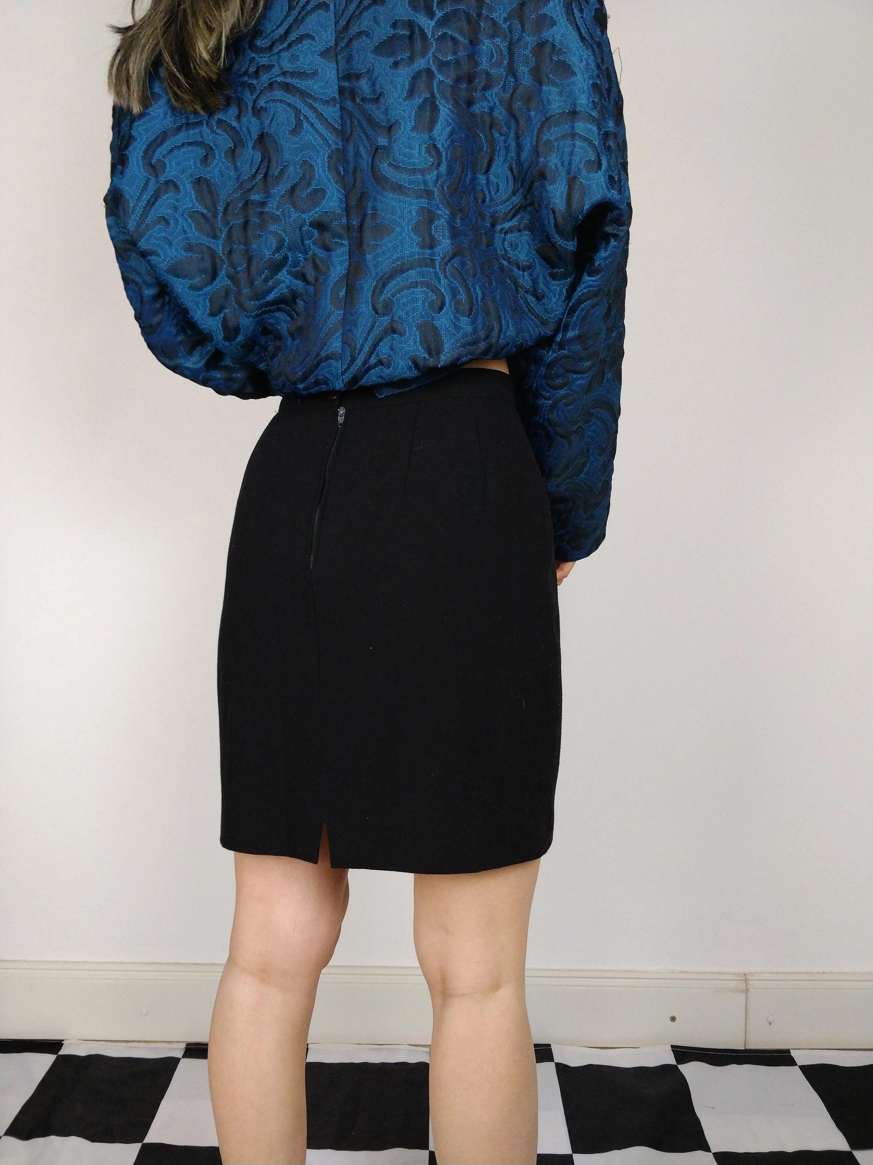 The Black Skirt | Vintage mini midi pencil skirt black XS-S